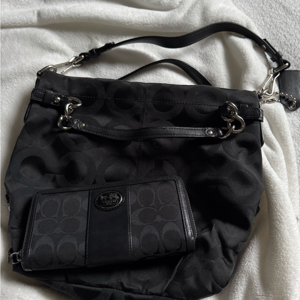 Black Coach Women's Bag and wallet
